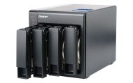 NAS-Speichersystem »TS-431X« verfügt über zwei Netzwerkports für Gigabit-Ethernet und einen SFP+-Anschluss für 10-GbE sowie drei USB-3.0-Interfaces (Bild: Qnap)