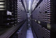 Tape-Library mit über 79.000 Medienstellplätzen beim DKRZ (Bild: Deutsches Klimarechenzentrum)