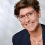 Menzel Petra 1 LxOFZTfTIso2id5CfMcq4ewXP2pFgNzy7Q4vgGwS 2