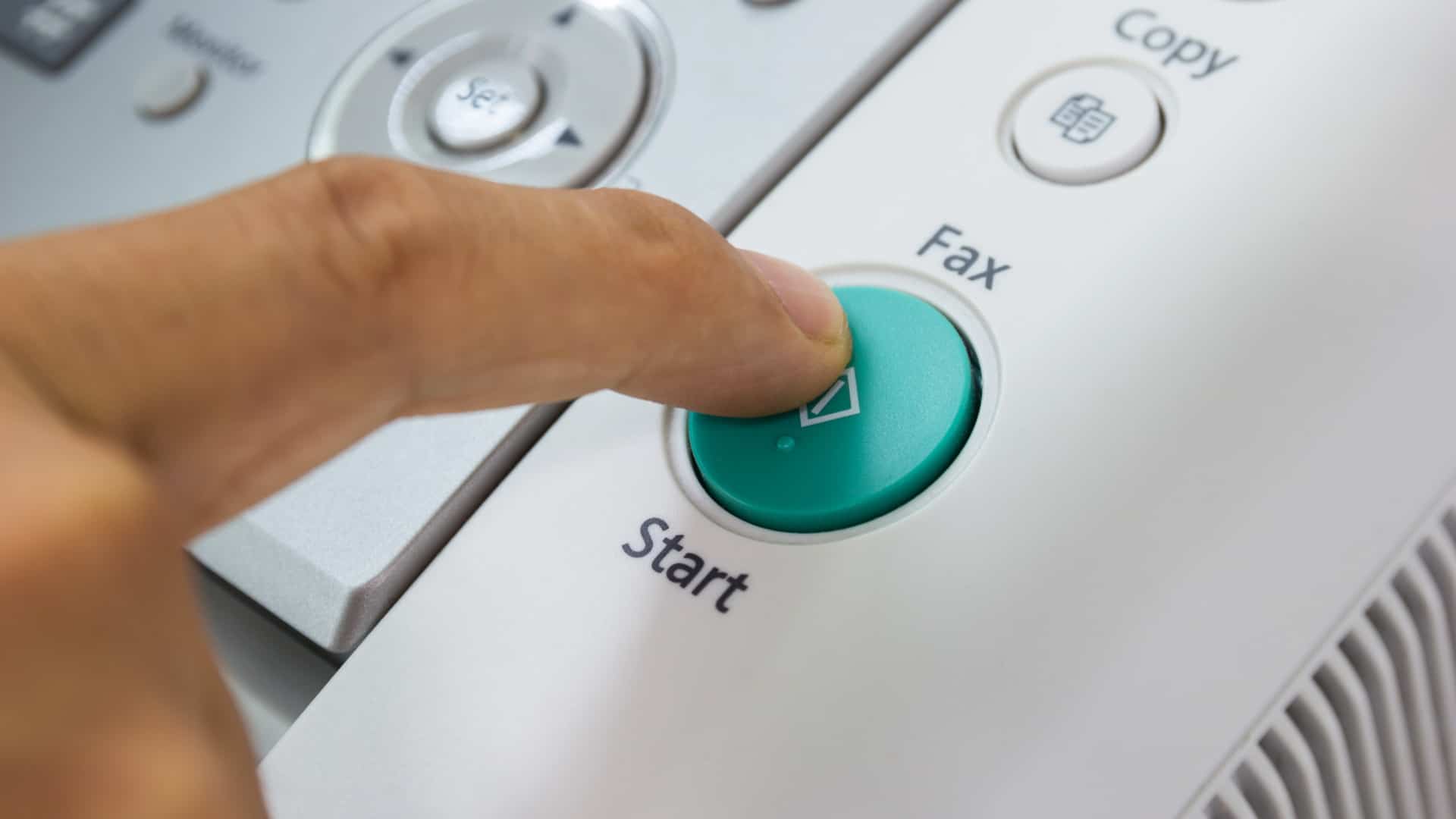 25 Prozent aller Handwerker setzen weiterhin auf Faxgeräte 1 Fax