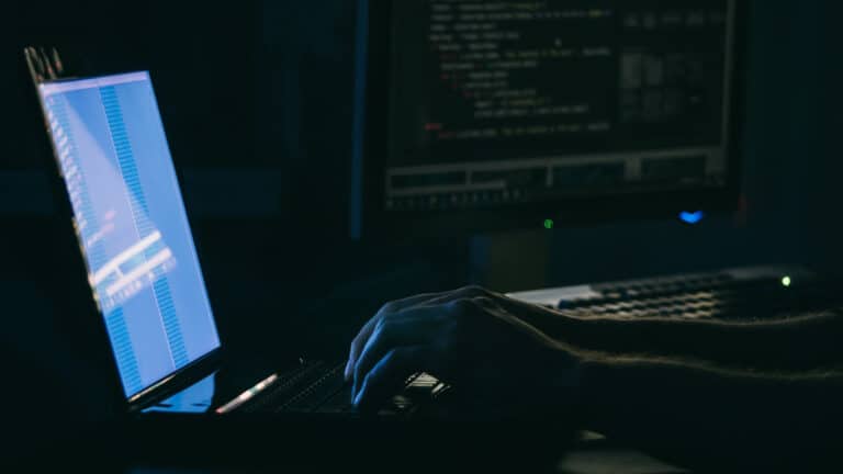 Kyivstar: Hacker legen Mobilfunkanbieter der Ukraine lahm 1 Hacker