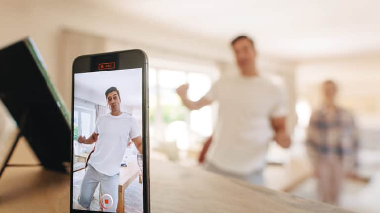 Smartphone-Aufnahmen geraten häufig in Vergessenheit 1 Smartphone Video