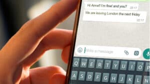 Whatsapp Bildquellle Alex Photo Stock Shutterstock 693019177.1920