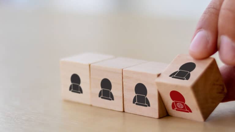 Hybride Arbeit weitergedacht 1 shutterstock 2104306178 1920