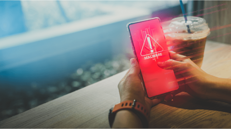 100.000 Smartphone-Angriffe täglich und eine Verdoppelung der Smishing-Versuche 1 Malware shutterstock 1532815775