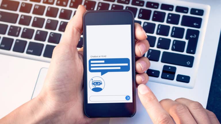 Amazon präsentiert neuen Chatbot Q für Unternehmen 1 Chatbot Shutterstock 1378165715 1920