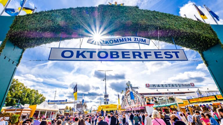 Eingang zum Oktoberfest