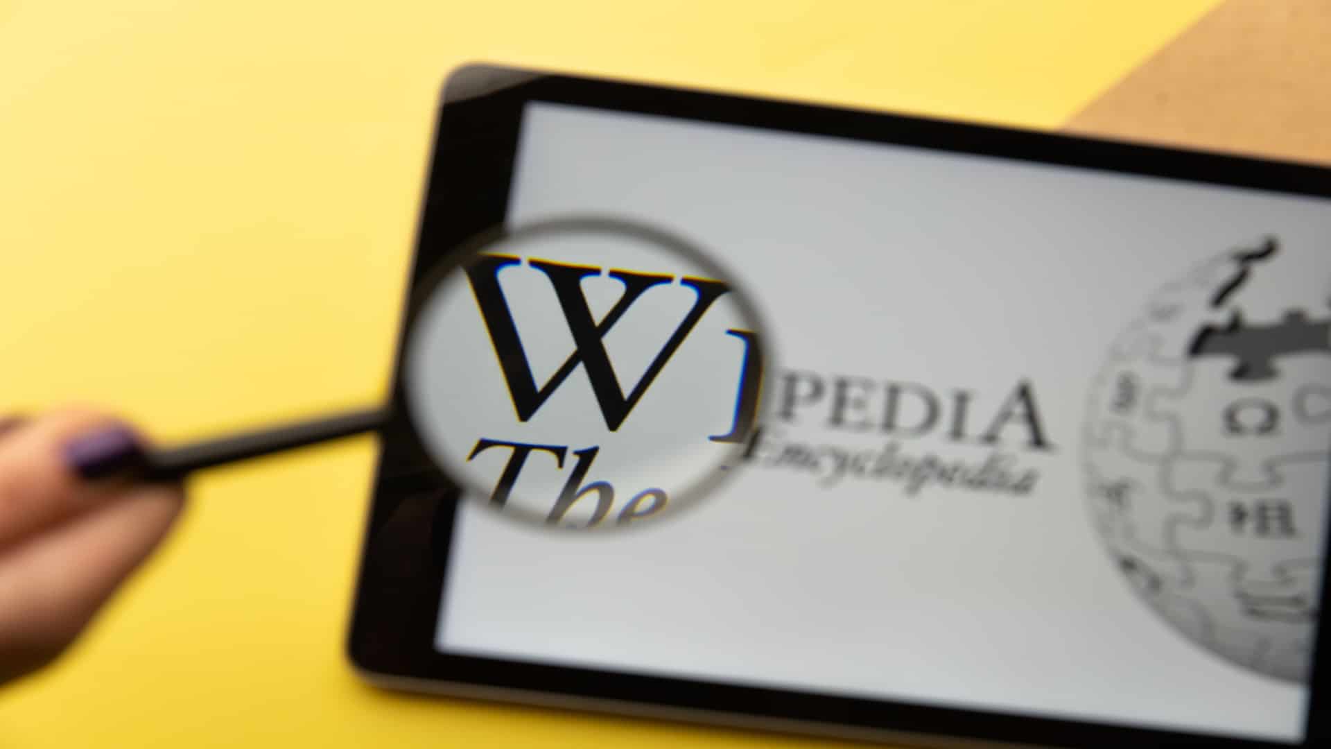 KI verbessert Qualität von Wikipedia-Einträgen