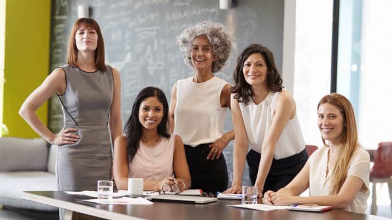 Business Women, Frauen