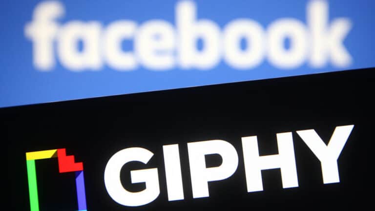 Giphy Facebook