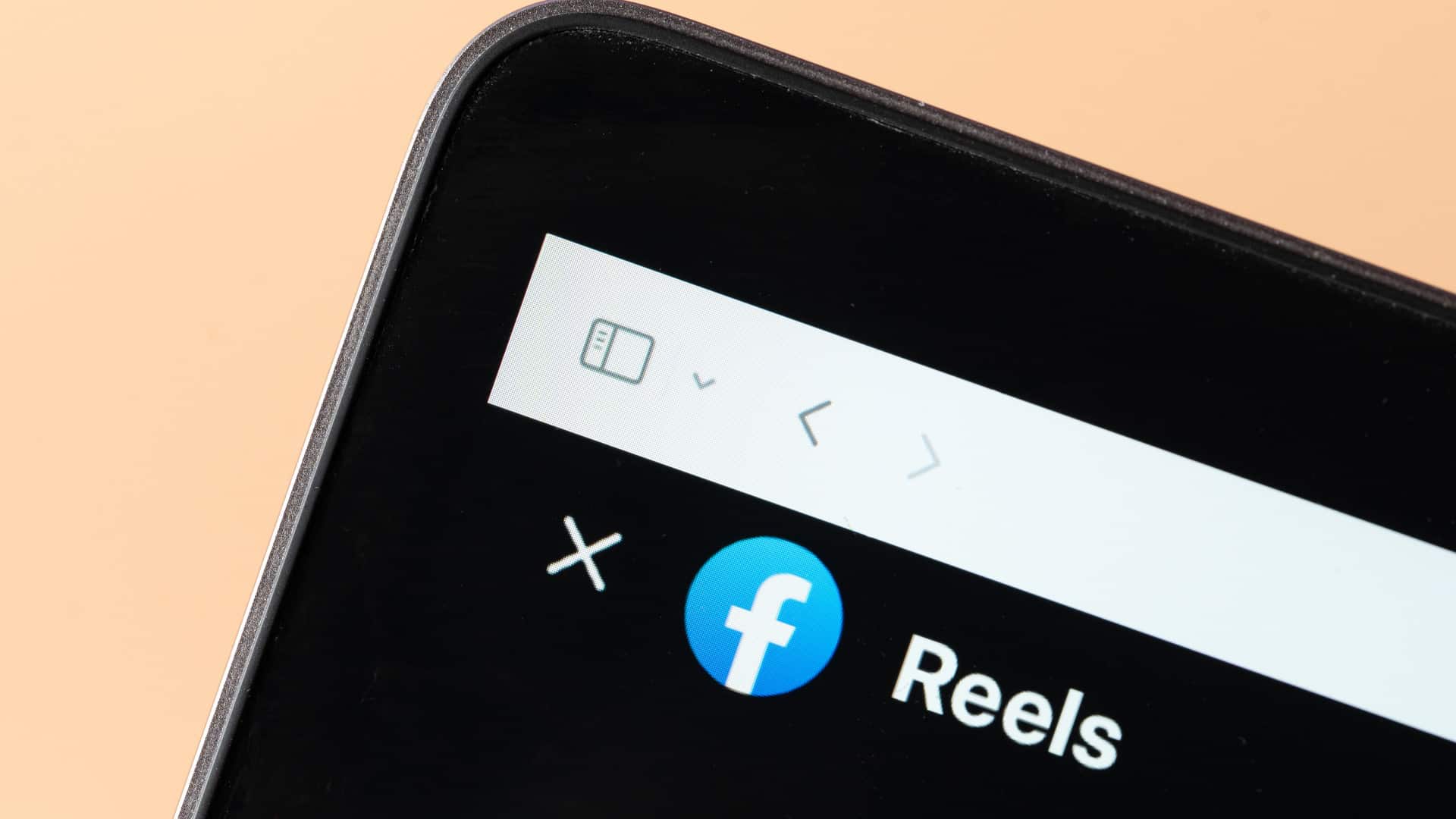 Facebook überarbeitet Navigation für Reels Onlineportal von IT Management