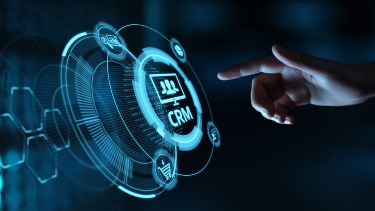 CRM-Systeme ernten viel Lob, aber auch Kritik 1 Datenschutz, CRM, DSGVO