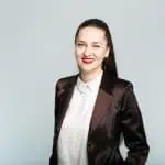Strykova Julia 1 Julia Strykova Infingate 400