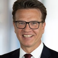 Ralf Bauer CGI