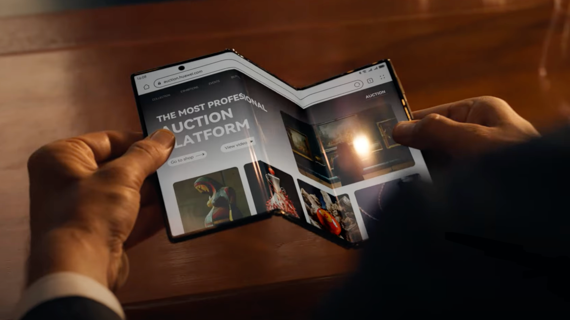 Huawei Mate XT: Tri-fold smartphone steals the show from Apple ...