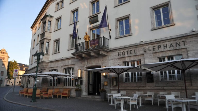 Hotel Elephant