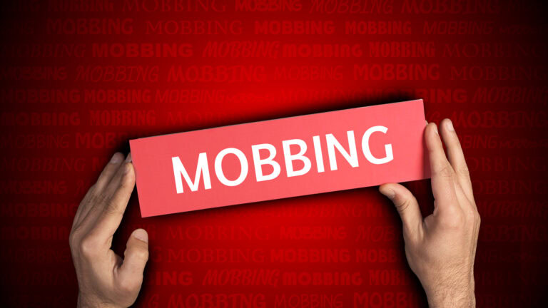 Cybermobbing