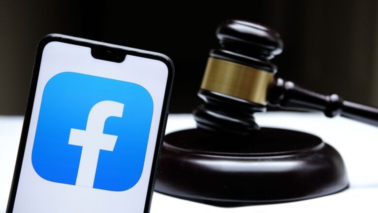 Sammelklage, facebook sammelklage, facebook schadensersatz, facebook schadenersatz, Facebook, Datenleck