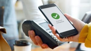 Kontaktloses Bezahlen, kontaktloses bezahlen umfrage 2025, smartphone zahlen 2025, Smartphone, Handy