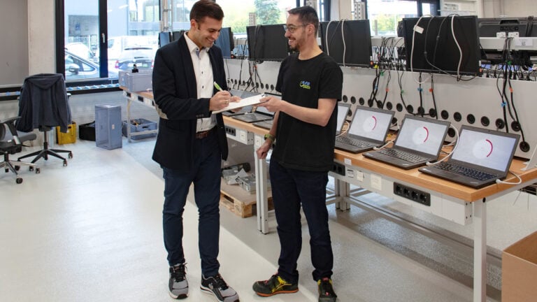 Wie gebrauchte IT-Hardware die Kreislaufwirtschaft vorantreibt 1 AfB Refurbished