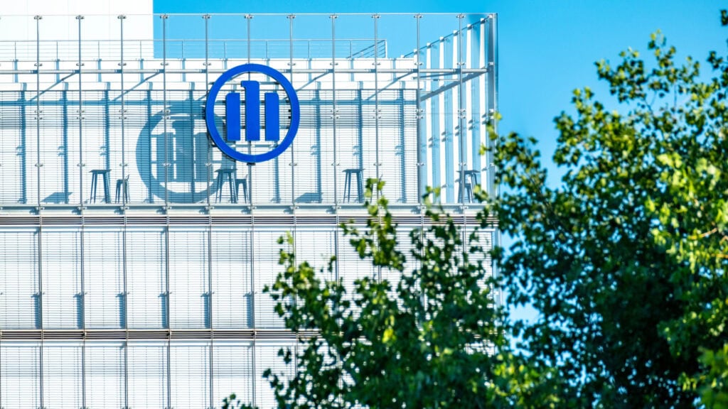 Allianz