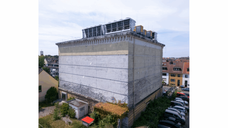 Die SIEVERS-GROUP hat den operativen Betrieb in einem der sichersten Rechenzentren aufgenommen: in einem ehemaligen Atomschutzbunker.