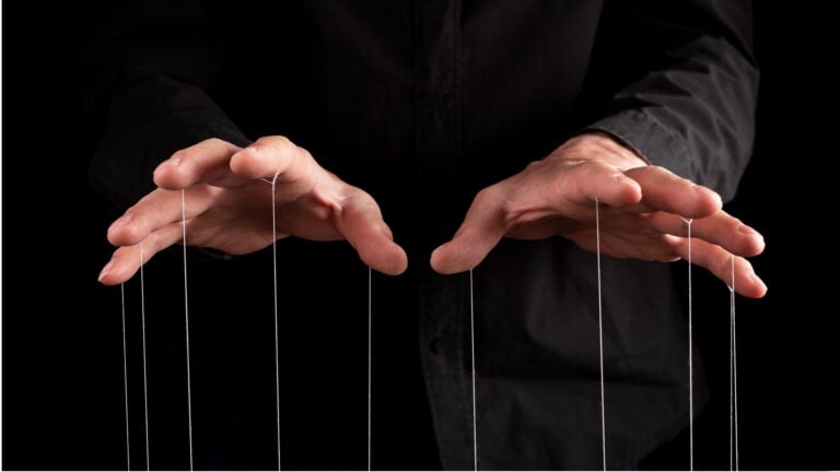 Manipulation