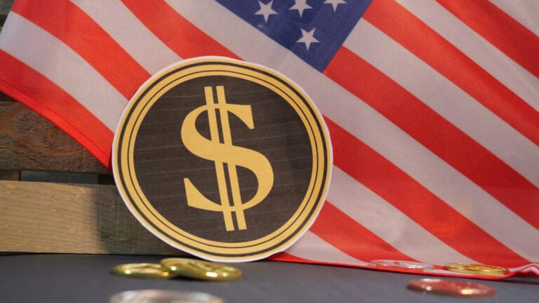 Stablecoin