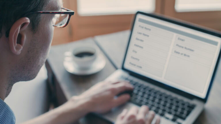 Phishing-Kampagne "ZipLine" nutzt Kontaktformulare als Einfallstor 5 Kontakformular