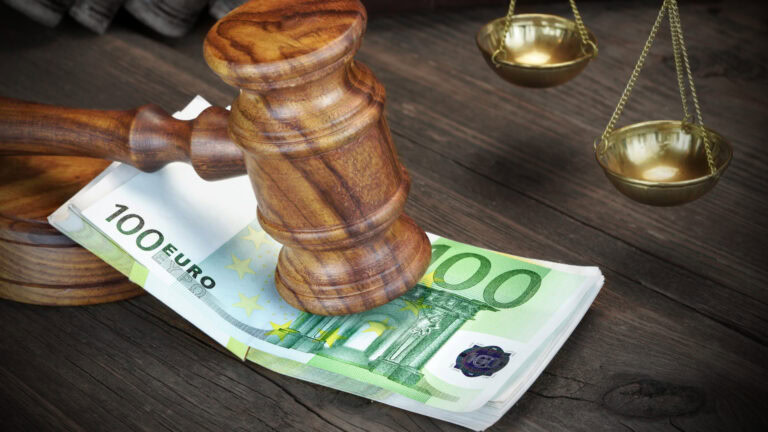 Produkthaftung soll bald fĂĽr KI und Software-Fehler gelten 3 Schadensersatz