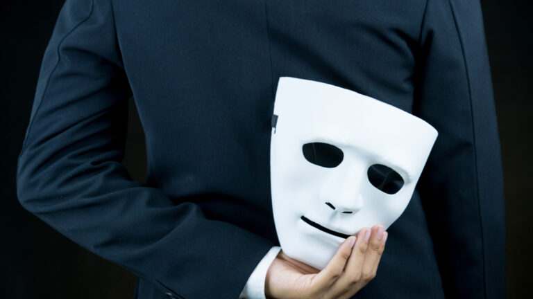 Phantom-Firmen im Cybersecurity-Bereich grassieren 6 Maske