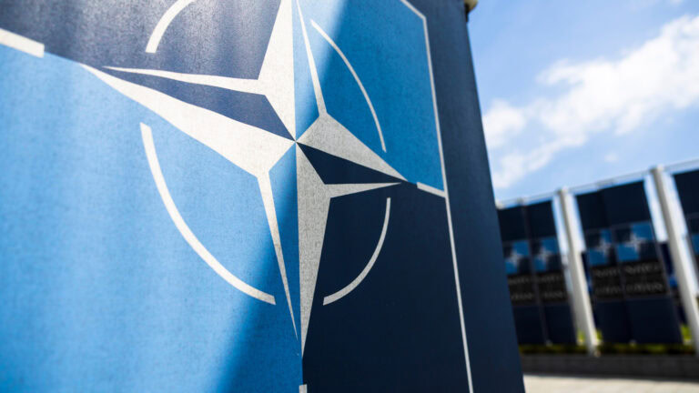 NATO: Millionenvertrag mit Google für "souveräne Cloud" 5 NATO