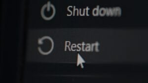 Restart Bildquelle: lilgrapher / Shutterstock.com