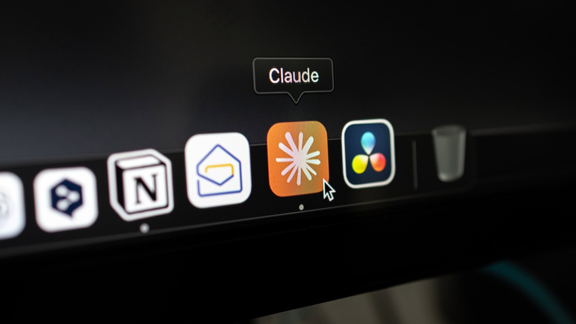 Anthropic: Claude Fable 5 unterstützt keine Zero-Data-Retention-Vereinbarungen 1 Claude Desktop