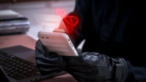 Online-Dating, Scam, Romance, Valentinstag, Liebe, Betrug