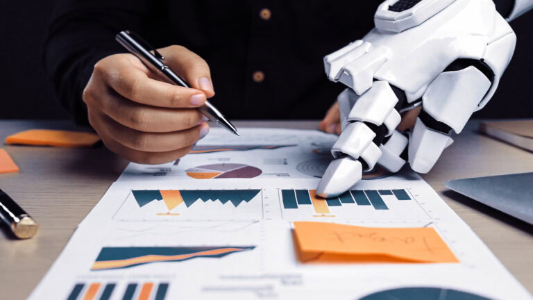 Roboter versteht dank KI Gesten und Sprache 1 KI-Roboter