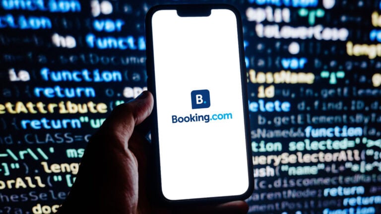 Booking.com Quelle: Shutterstock, Photo for Everything