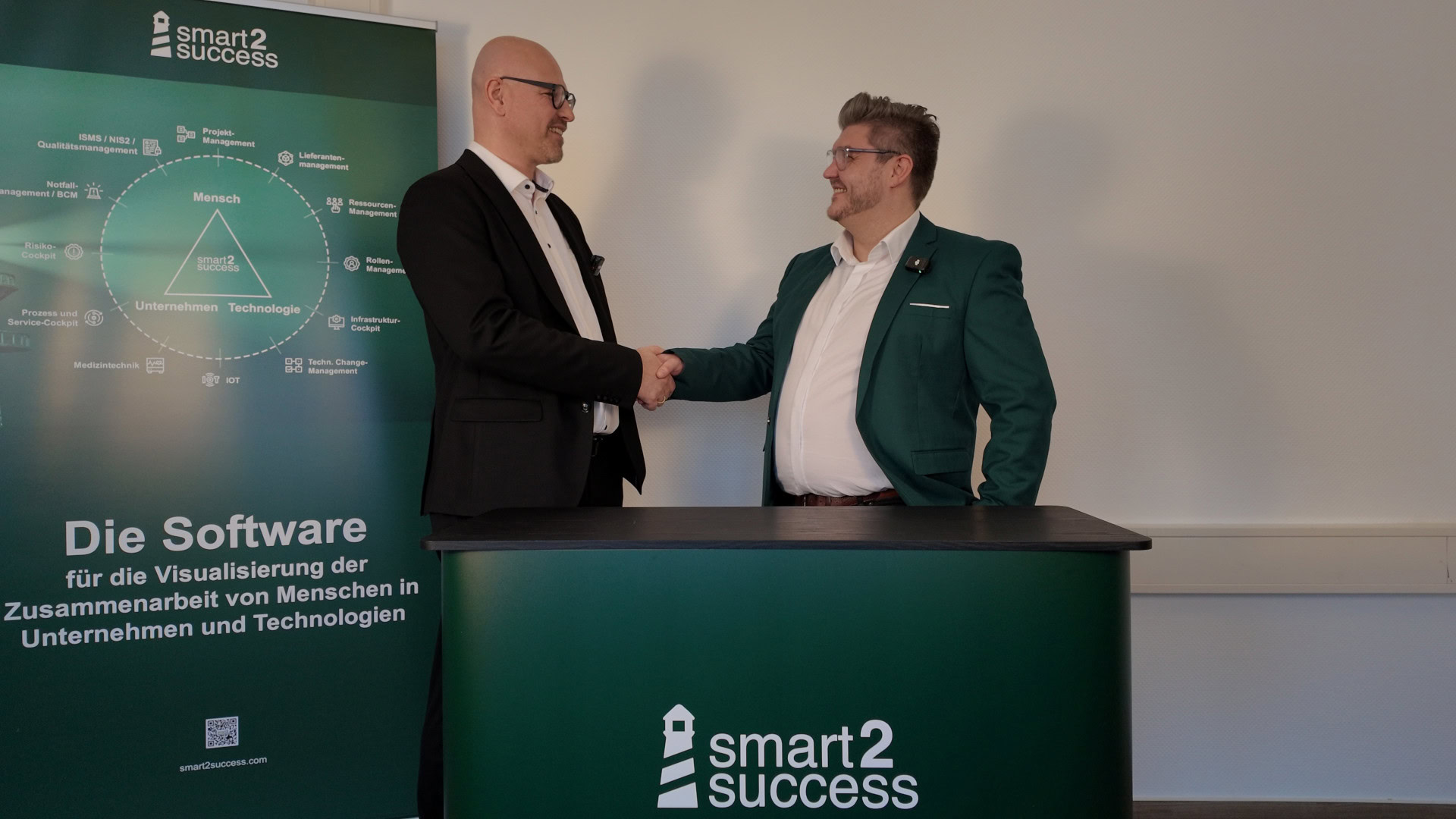 bechtle-tochter-b-cker-it-security-kooperiert-mit-smart2success