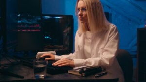 Frauen Cybersicherheit