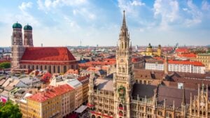 München Bildquelle: LILLIAN_GZ / shutterstock.com