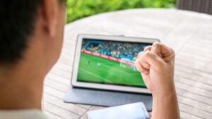 Streaming, Sportjahr 2026, Sportfans 2026, kostenlose Sport-Streams, Streaming Risiken, sichere Sport-Streams, Streaming Gefahr, Gratis-Streams, Sport