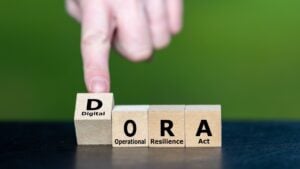 Cybersicherheit, Digital Operational Resilience Act, DORA, IT-Sicherheit Training, DORA Anforderungen IT-Schulung Finanzunternehmen, Schulungen EU DORA, Cyber-Resilienz, IT-Schulungen