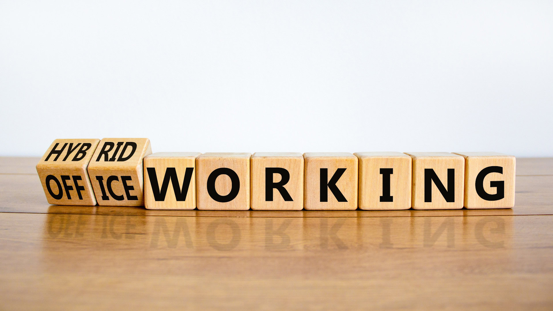Wenn flexible Arbeit auf klassische Supportzeiten trifft 1 Hybrid-Work