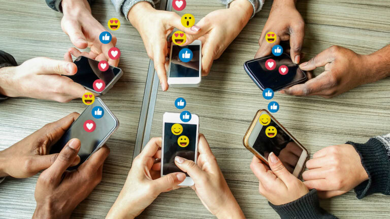 Lachen, Herzen, Daumen hoch: Das sind die Top-Emojis 3 Emoji