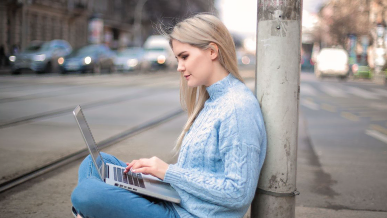 IT-Freelancer finden: So besetzt du kritische Projekte schnell und rechtssicher 1 Freelancer, Freelancer finden, IT Recruiting, Onboarding, IT-Freelancer finden für kritische Projekte, passende IT-Freelancer schnell finden, IT-Freelancer, Projekte