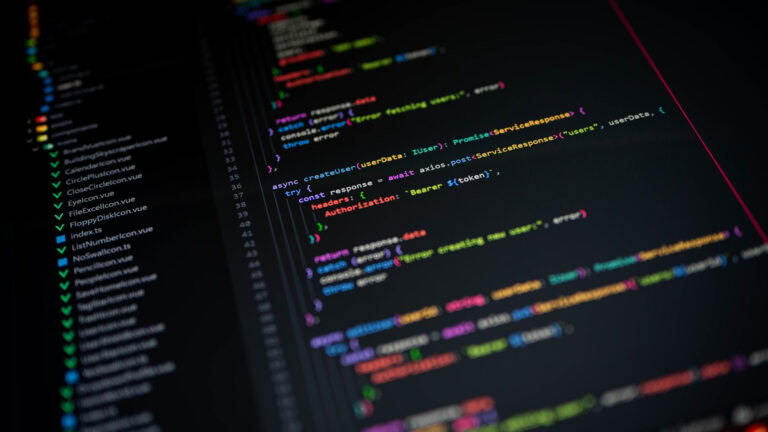 KI-gestützte Anwendungsentwicklung wird schneller 3 Programmieren