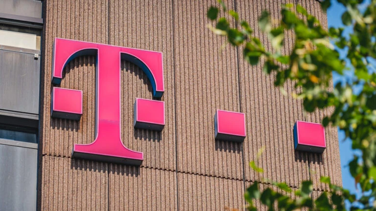 Telekom will Konzerne über fremde Netze hinweg vernetzen