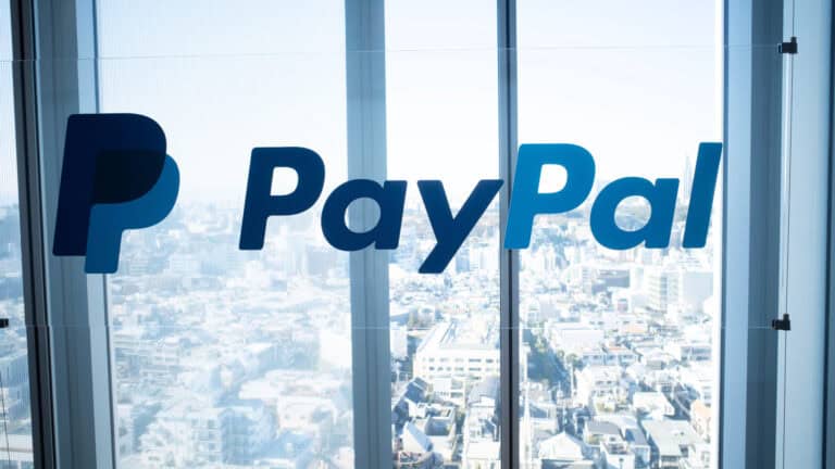 Amazon, PayPal und Co.: 13,7 Millionen  Zugangsdaten frei im Netz