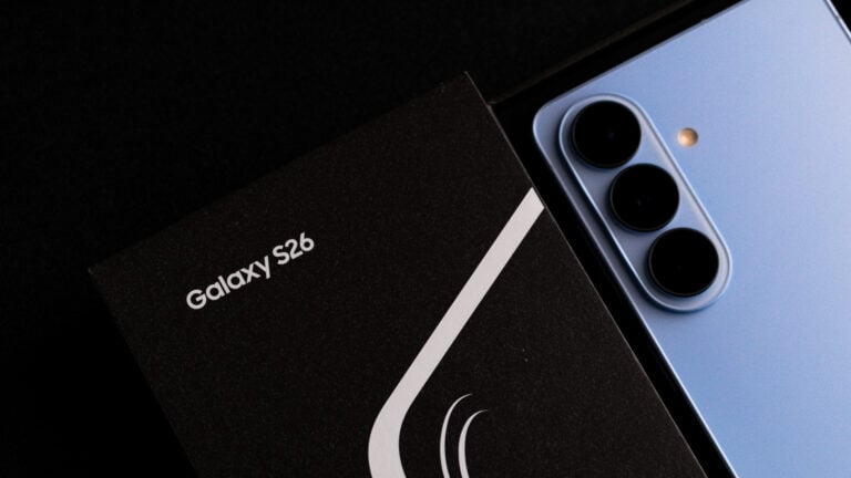 Samsung Galaxy S26 per E-Mail gehackt