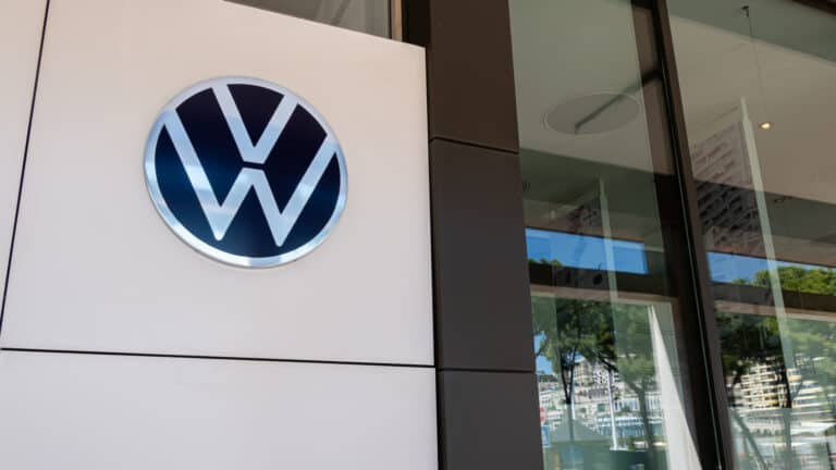 VW rollt Copilot an über 330.000 Mitarbeiter aus